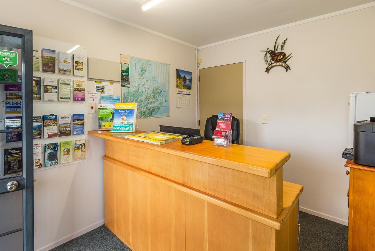 Aston Court Motel Blenheim Eksteriør billede